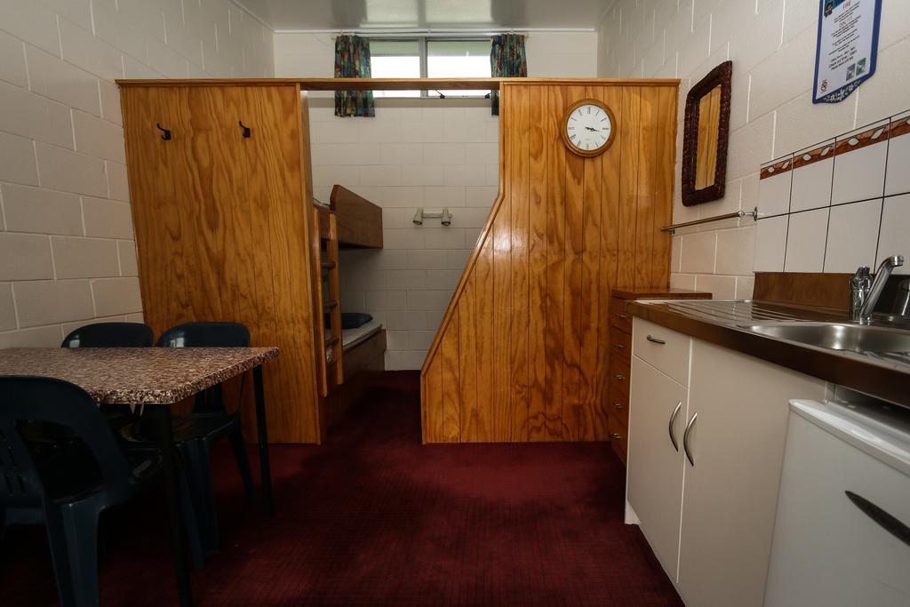 New Plymouth Top 10 Holiday Park Rom bilde