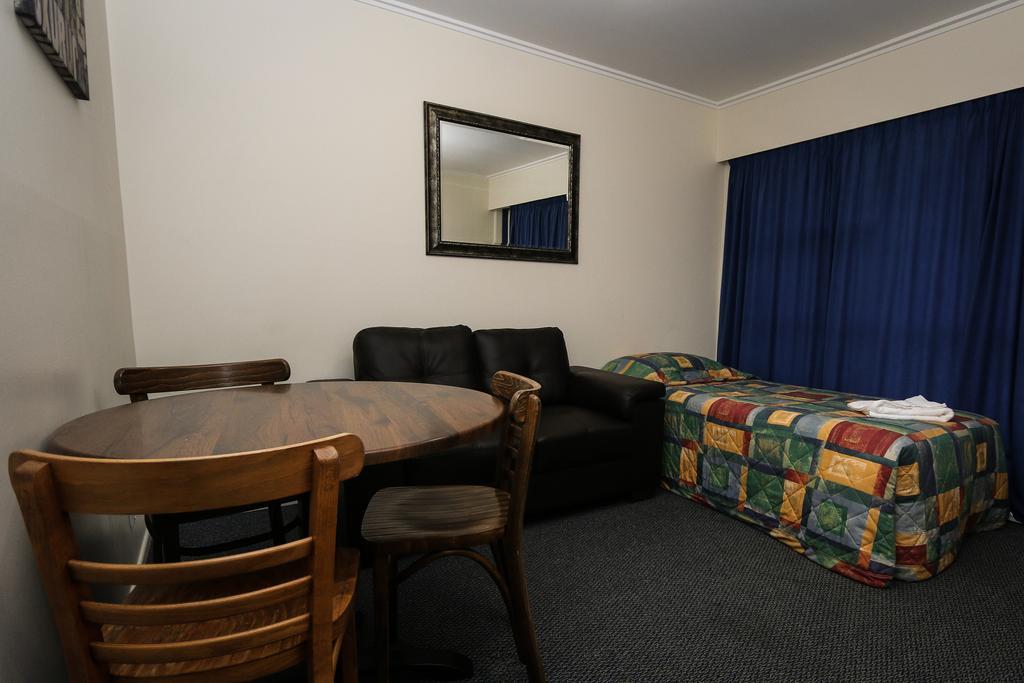 New Plymouth Top 10 Holiday Park Rom bilde
